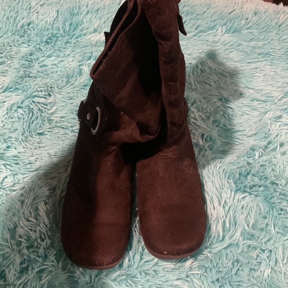 Like new Unr8ed skylark black boots - Picture 4 of 7